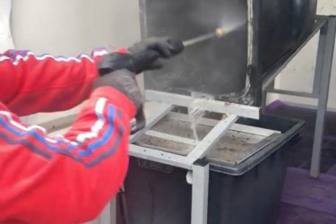 Síremlék, kuka, konténer, térkő tisztítás!