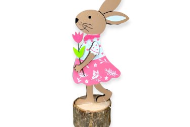 Dekoratív húsvéti nyuszi asztalfigura tuskón – 18 cm