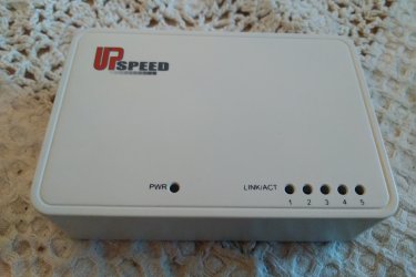 UPSpeed 4-Portos Swich