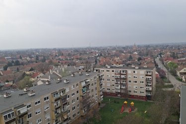 Eladó tégla lakás