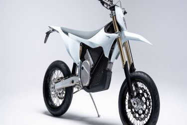 Új autók, robogók, utv-k, atv-k, quadok eladása/árverése