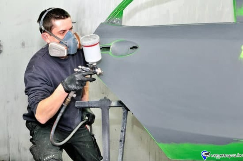 31. Festő, lakkozó, bevonatkezelő állás Wiener Neustadt Szakképzett festő, lakkozó vagy bevonatkezelő technikus állás fényező tapasztalattal és A2 német tudással. Bruttó fizetés 3000 € + 13-14. havi fizetés. Munkaidő 169 óra havonta. Lakhatási lehetőség biztosított. Az összes aktuális állás és még több JÓ ÁLLÁS www.nemetmunka.hu -n. JELENTKEZÉS: -e-mailben német nyelvű, fényképes önéletrajz küldésével: nemetmunkateam@gmail.com vagy önéletrajz készítő APP-al, németül megírt önéletrajzzal: https://www.nemetmunka.hu/oneletrajz-keszito Telefon / WhatsApp / Viber : +49 1520 6359 328 (mindenkit visszahívunk) EXACT Personal UG 83229 Aschau i.Chiemgau Német munkaközvetítő cég Bajorországban. A közvetítésért vagy bármiért fizetni nem kell. www.nemetmunka.hu 2012 óta! …. és megoldódik! https://www.nemetmunka.hu/szakmunkak/31-fenyezo-osztrak-allas 