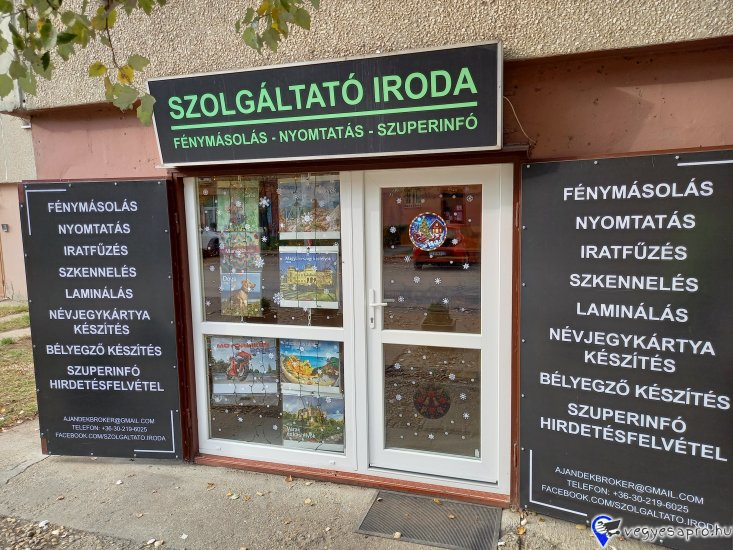 Nyomtatás, fénymásolás Szigetszentmiklós! A4-A3 méret, kétoldalas, fekete/fehér és színes. Akár napi 15. 000 példány! További szolgáltatásaink: - szkennelés - Szuperinfó hirdetés felvétel - COLOP bélyegző készítés - névjegykártya készítés - laminálás Szigetszentmiklós Bajcsy Zs.u.43/B Szolgáltató Iroda Nyitva: H-P: 9.00-16.00 Tel: 30/219-6025 (munkaidőben) E-mail: ajandekbroker@gmail.com