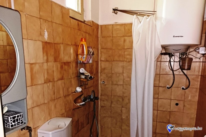 Eladó családi ház Gödfelsőn.