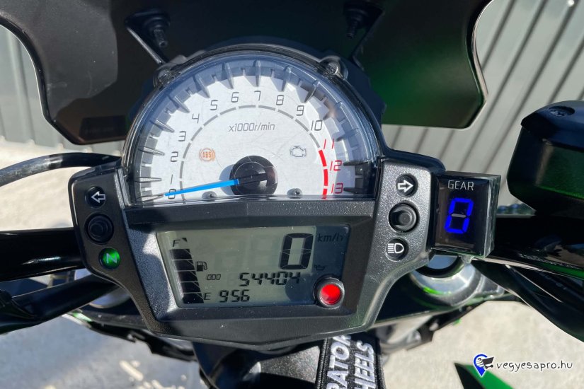 Kawasaki ER6-N ABS eladó