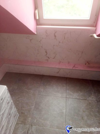 Kőműves és festő munkát vállalok. Érdeklődni csak telefonon. 30 1312502